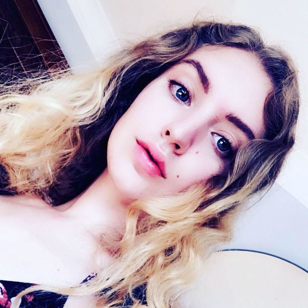 Meet your Posher, Zoe